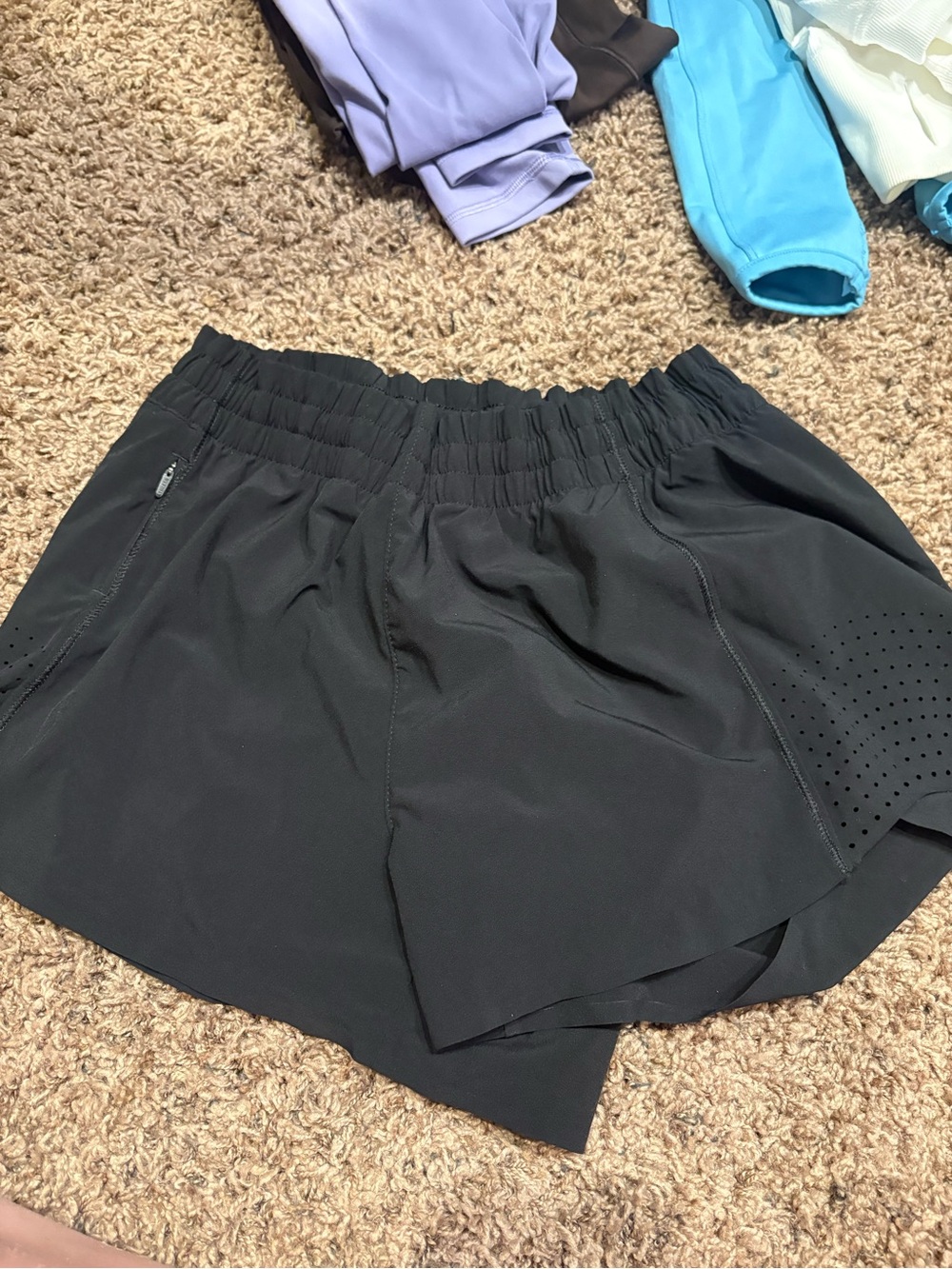 Athletic shorts black (athleta)